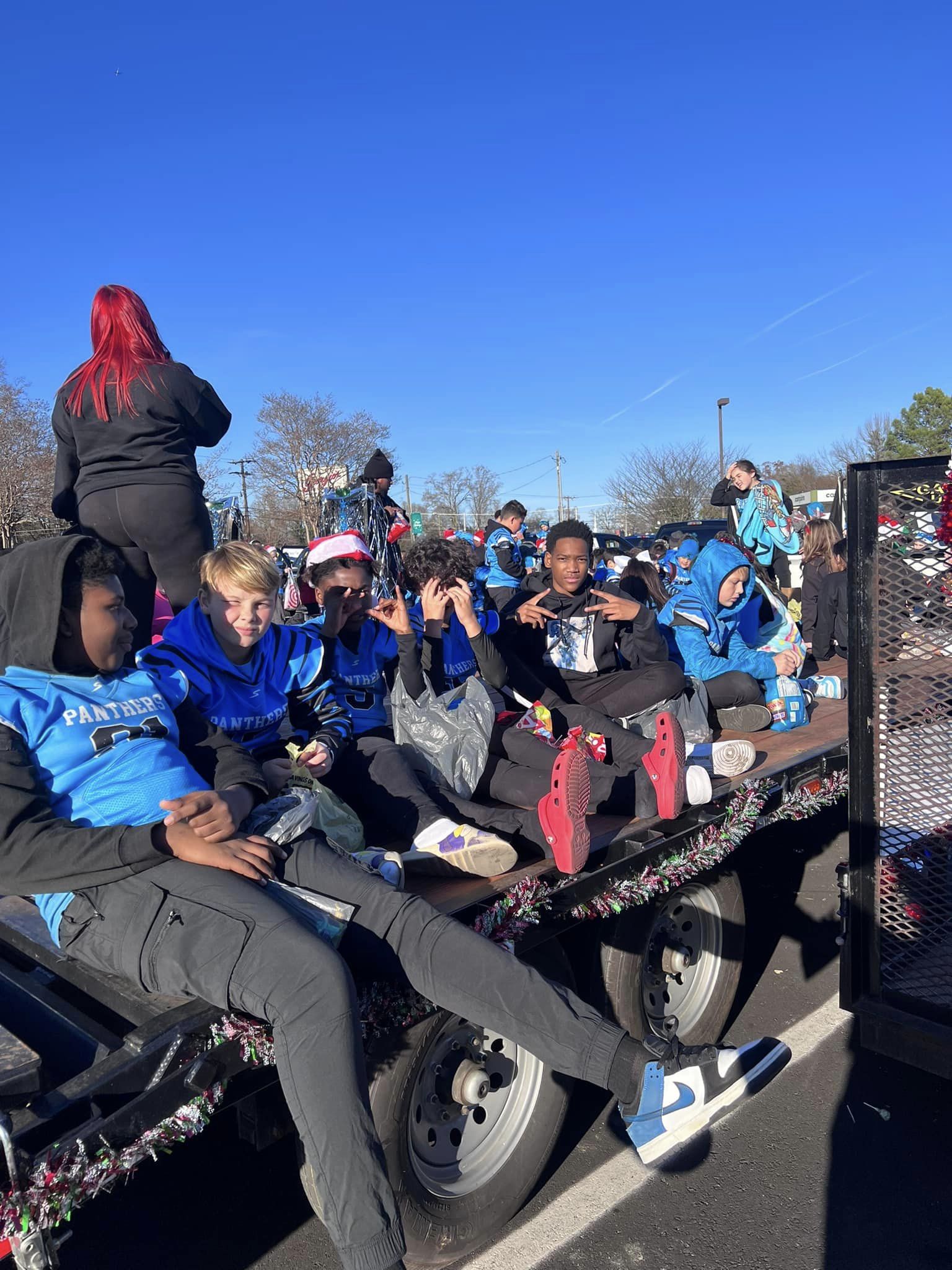 Parade4